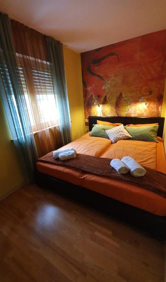 Apartment And Rooms Hisa Sonca Kobarid Exterior foto