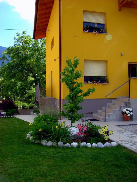 Apartment And Rooms Hisa Sonca Kobarid Exterior foto