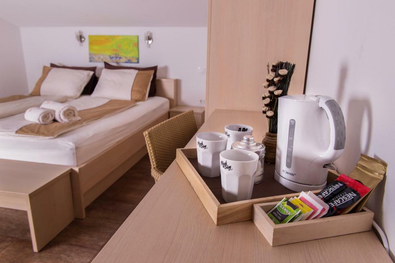 Apartment And Rooms Hisa Sonca Kobarid Exterior foto