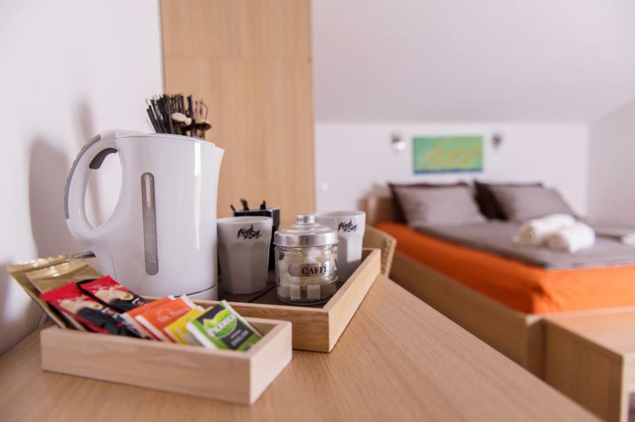 Apartment And Rooms Hisa Sonca Kobarid Exterior foto